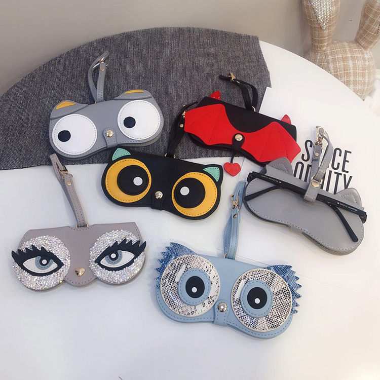Women Accessories List - ins cartoon cute glasses case portable