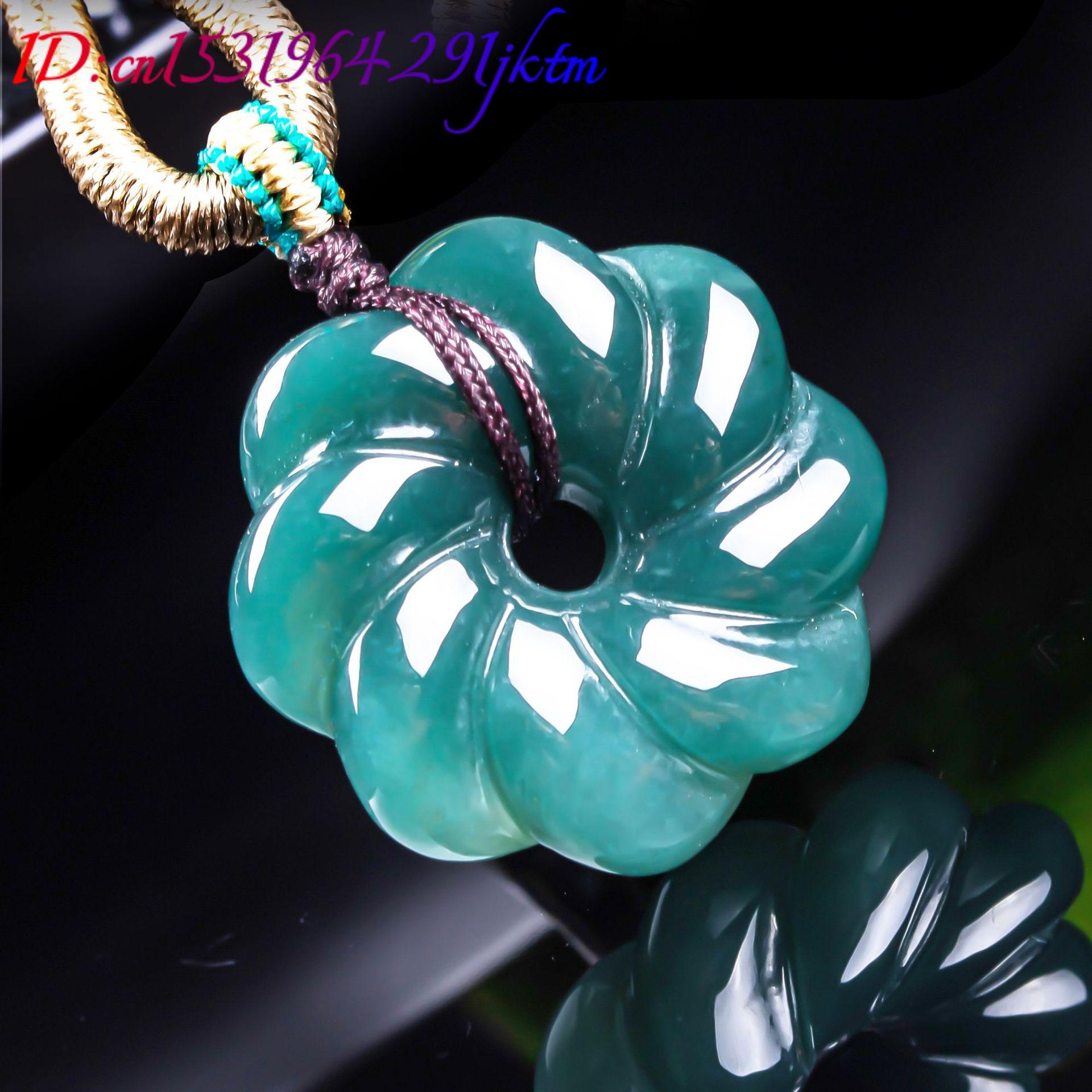 Natural Burmese Jadeite Flower - Woman Accessory ulasan dan harga