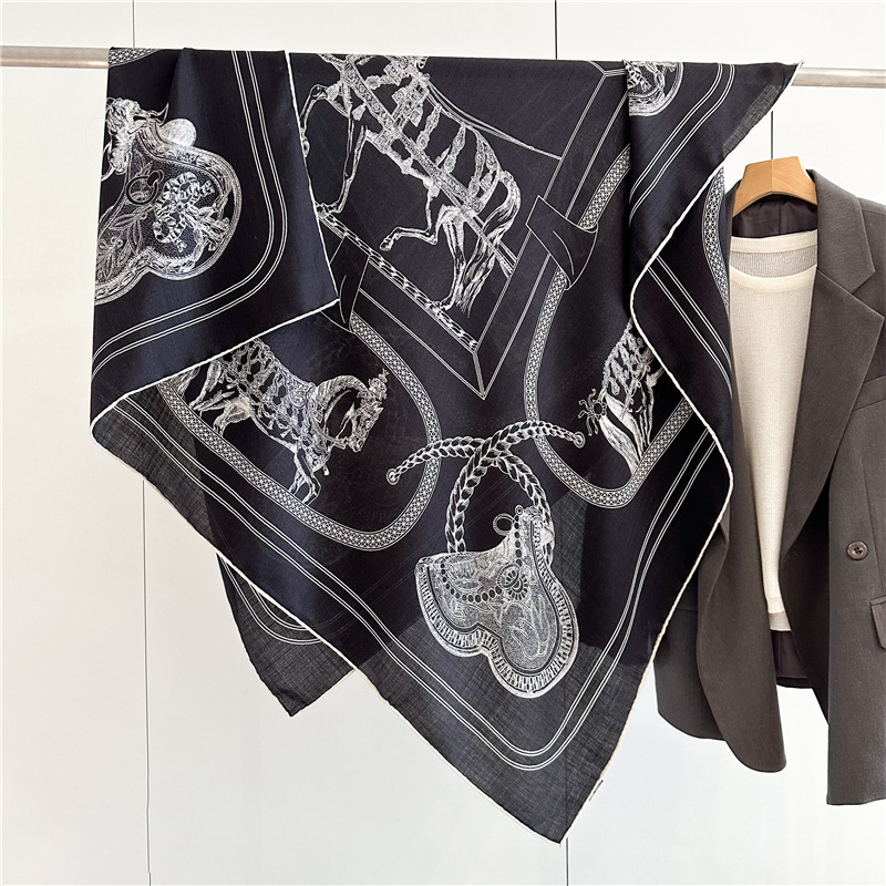 Black Horse Wool Silk Blend Sc - Accessories Brand For Women ulasan dan harga