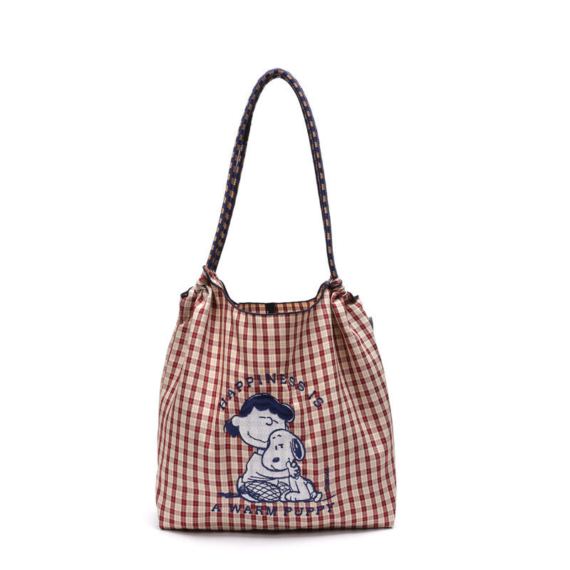 Snoopy Co-Branded Embroidered  - Accessories Brand For Women ulasan dan harga